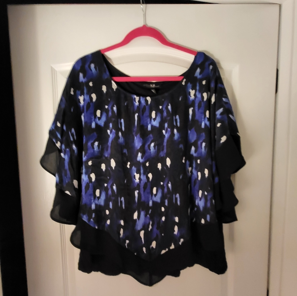 Excellent Condition 1X chiffon overlay dress top blue, black, white